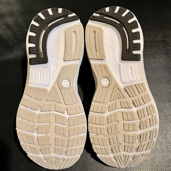 Brooks Women’s Ghost 16 Neutral Running Shoe - Picture 7 of 7